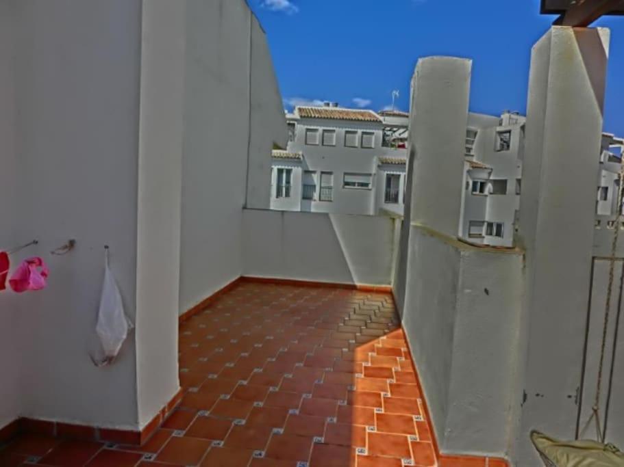 Apartamento Atico Buganvillas San Luis de Sabinillas Exterior photo
